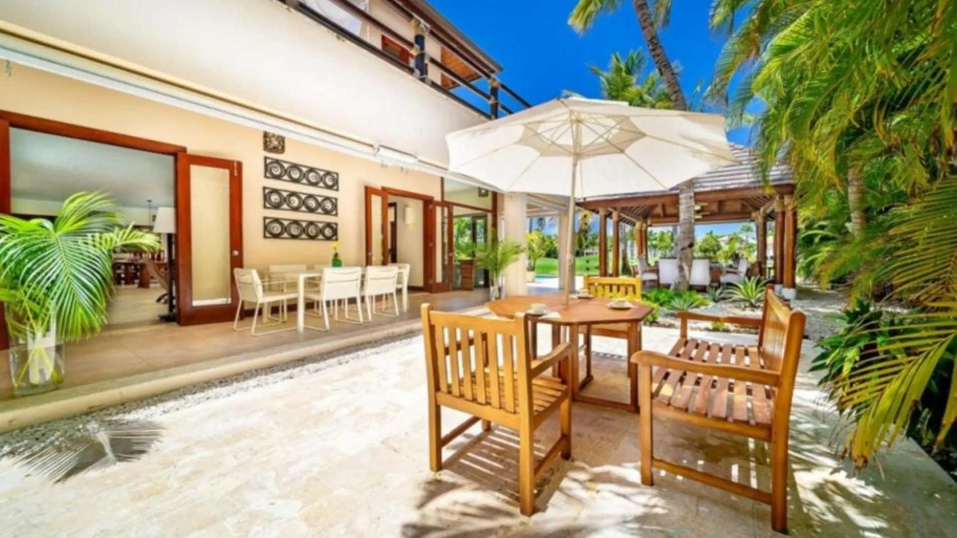 Imagine Being In The Middle Of Paradise With The Soft Sea Breeze Punta Cana 0*,  Dominican Republic